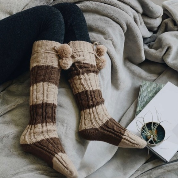 LAST ONE***Loungewear Cozy Chucky Knitted Socks - Picture 6 of 6